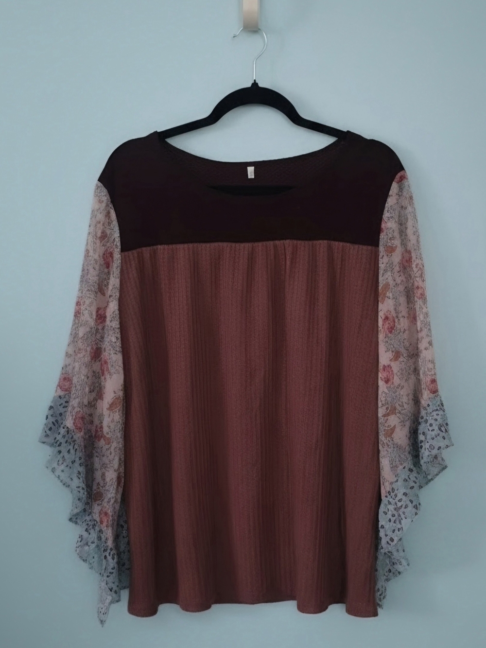 Boho Floral-Sleeve Women's Top
